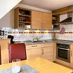 Apartment Uthlande- Starklef *